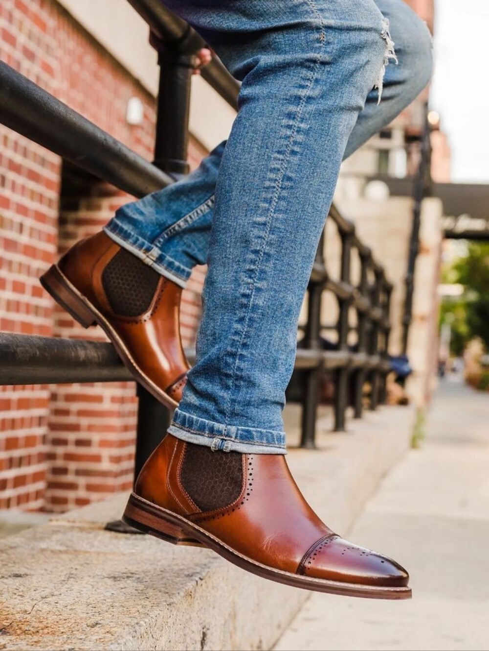 NEW Stacy Adams Alomar Chelsea Boots Size 9.5 Brown Leather